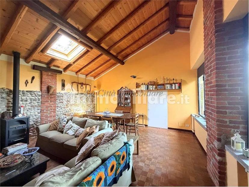 Villa unifamiliare, ottimo stato, 481 m², Agrate, Agrate Conturbia — foto 19 di 37