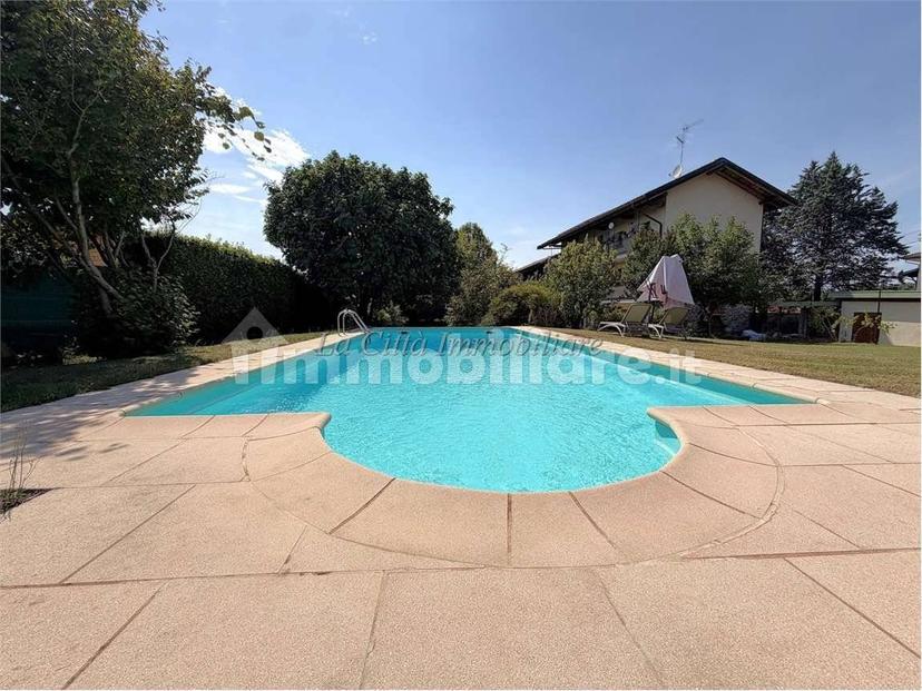 Villa unifamiliare, ottimo stato, 481 m², Agrate, Agrate Conturbia — foto 20 di 37