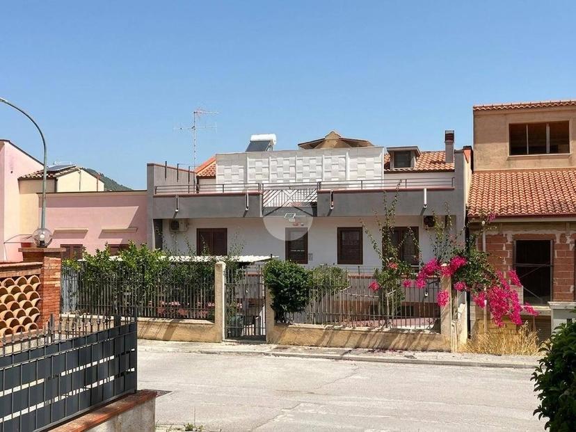 Terratetto unifamiliare via Don Pino Puglisi 8, Sasi, Calatafimi-Segesta — foto 9 di 22