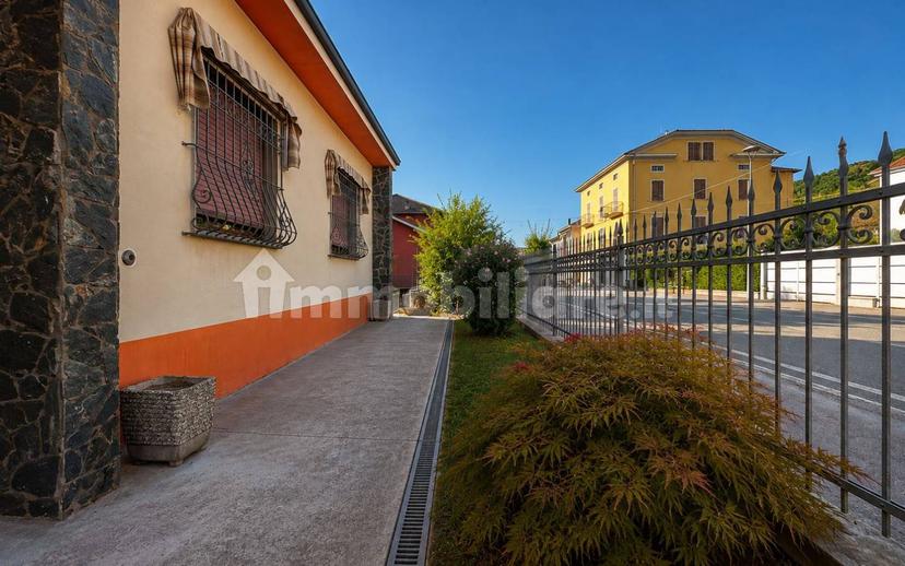 Villa unifamiliare via Vittorio Veneto, Ponti — foto 7 di 32