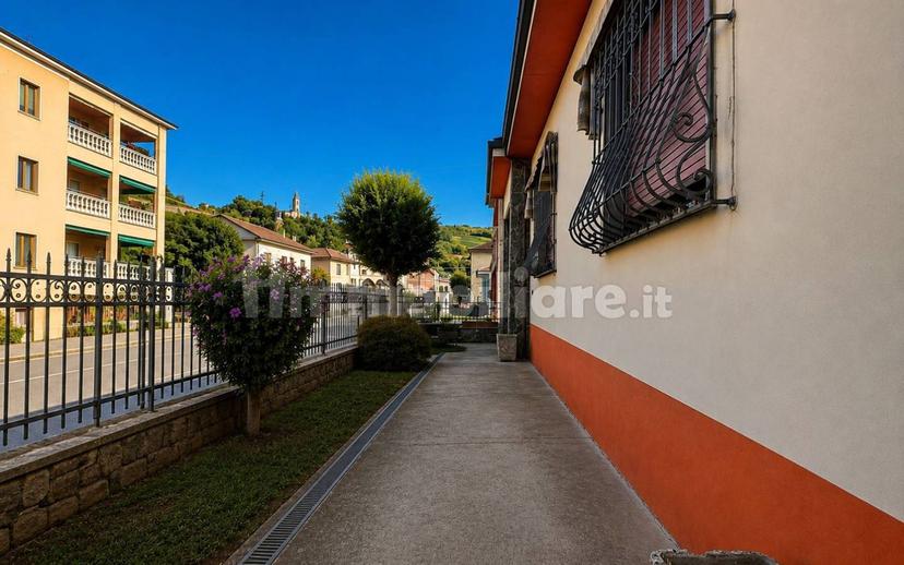 Villa unifamiliare via Vittorio Veneto, Ponti — foto 15 di 32
