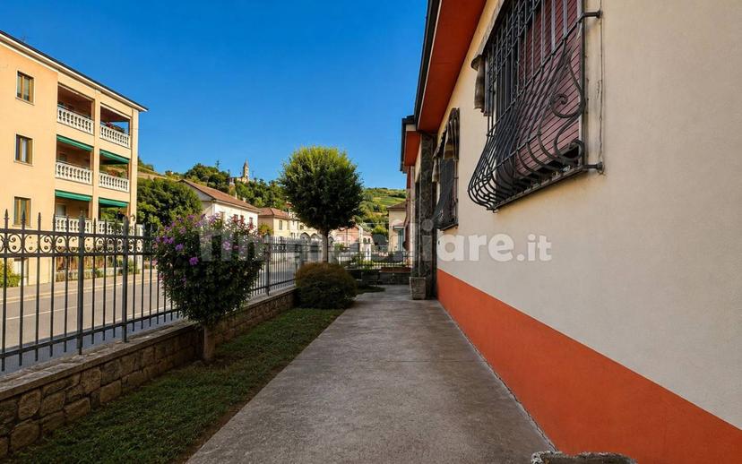 Villa unifamiliare via Vittorio Veneto, Ponti — foto 28 di 32