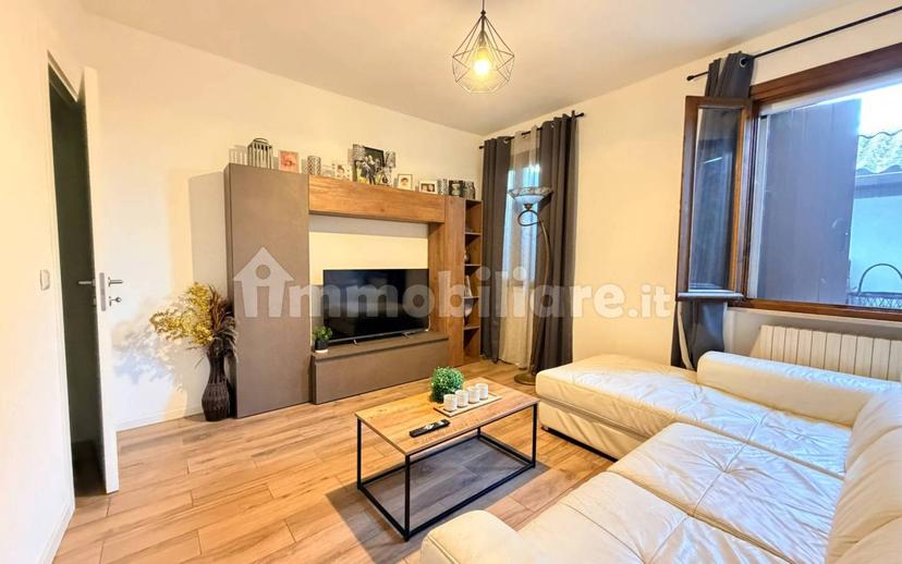 Villa a schiera via Pier Domenico Frattini 43, Centro, Legnago — foto 7 di 21