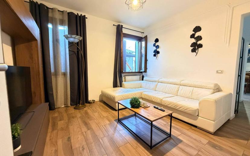 Villa a schiera via Pier Domenico Frattini 43, Centro, Legnago — foto 2 di 21