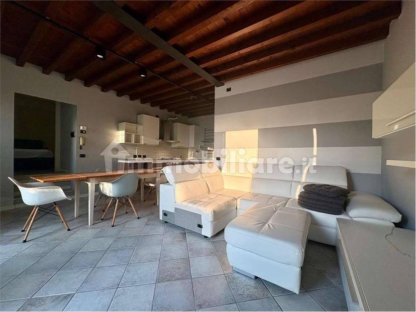 Monolocale ottimo stato, Centro, San Felice del Benaco — foto 6 di 7