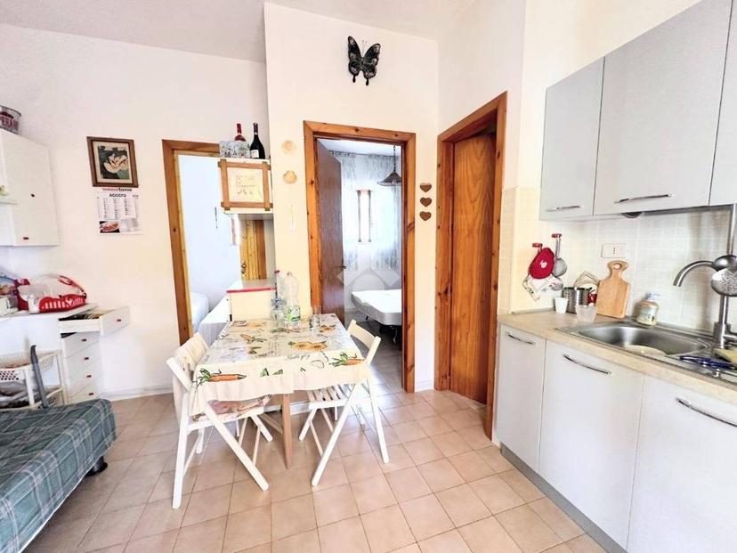 Villa a schiera via Raffaello Sanzio 8, Campomarino, Maruggio