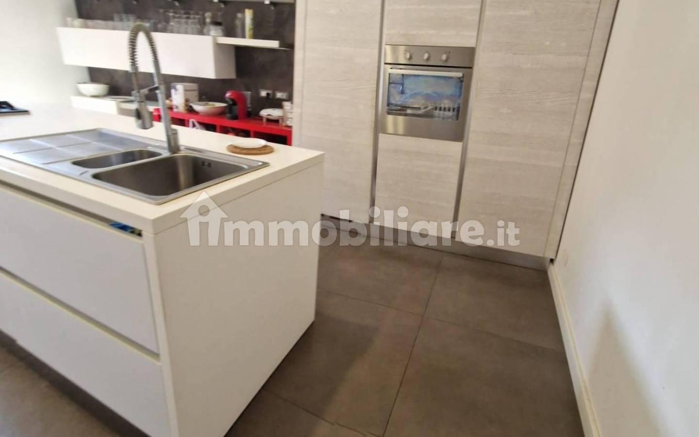 Terratetto unifamiliare via Nuova del Convento 23, Centro, Piedimonte Etneo