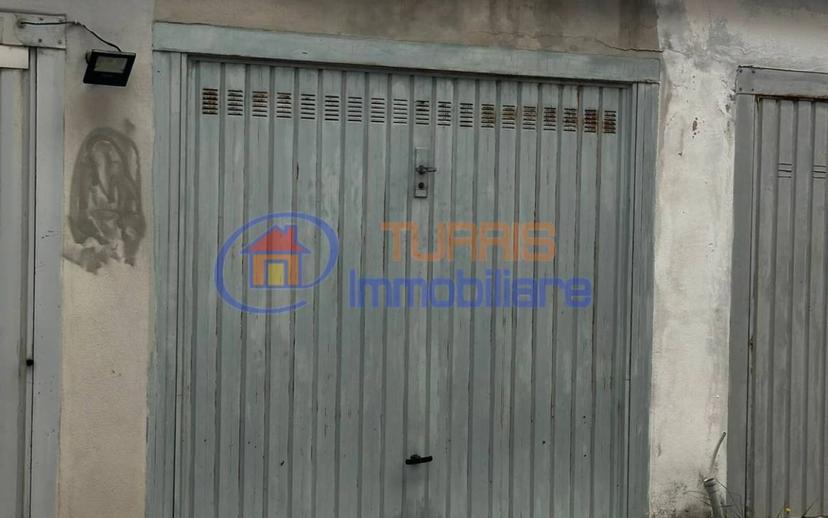 Quadrilocale via Costa 41, Porto Torres — foto 25 di 29