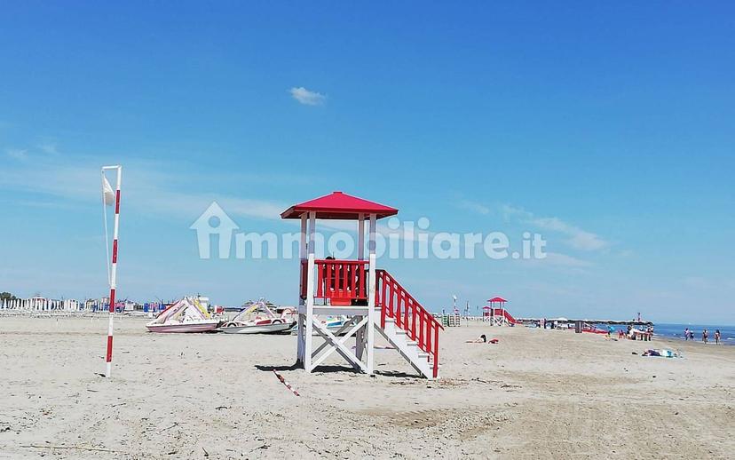 Bilocale viale Giacomo Leopardi 19, Lido degli Estensi, Comacchio — foto 3 di 20