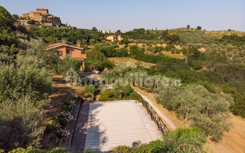 Villa unifamiliare via Umberto I, Montisi, Montalcino — foto 2 di 27