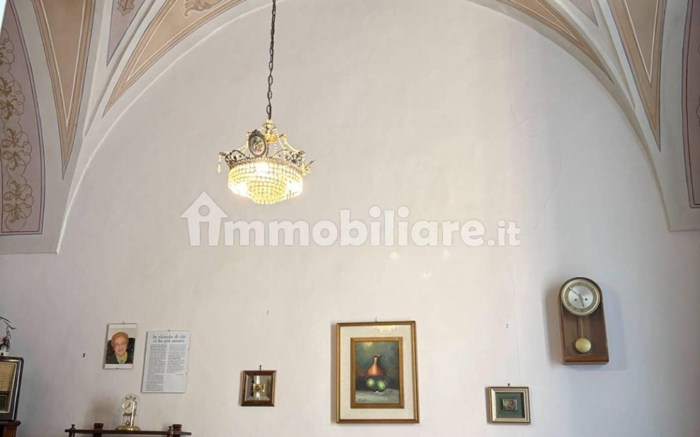 Appartamento via San Pietro 12, Centro, San Pietro Vernotico