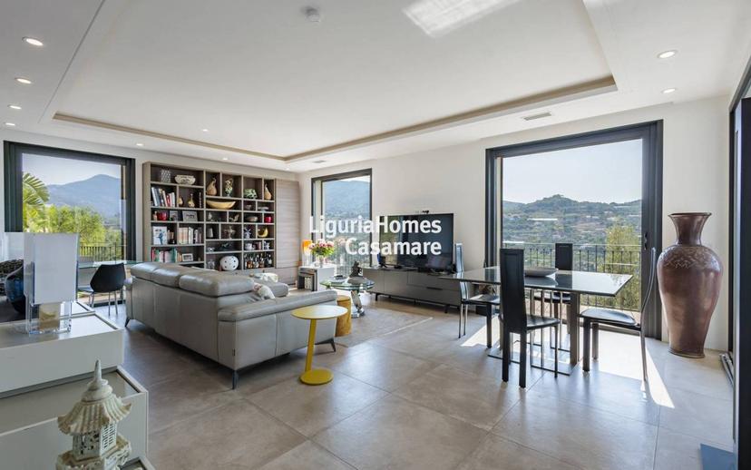 Villa unifamiliare via Conca Verde, Due Strade, Bordighera — foto 17 di 31