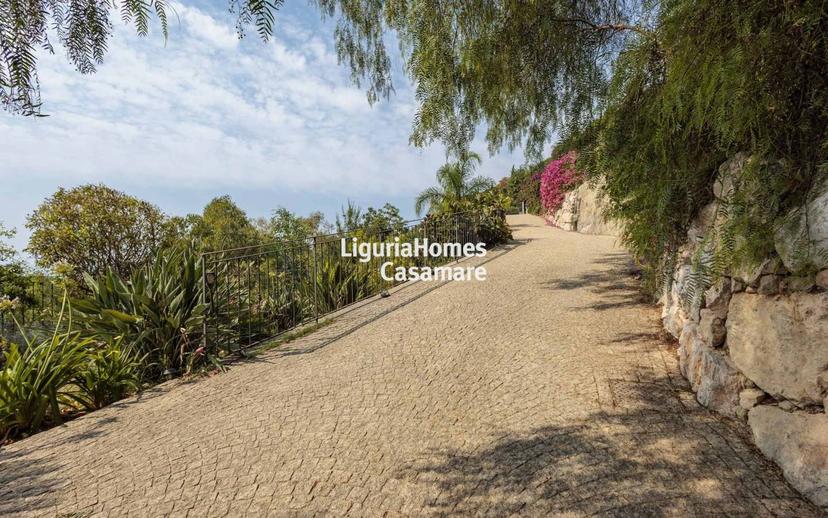 Villa unifamiliare via Conca Verde, Due Strade, Bordighera — foto 10 di 31
