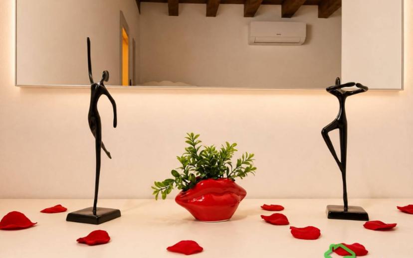 Trilocale via Giuseppe Garibaldi 20, Centro, Padenghe sul Garda — foto 26 di 28
