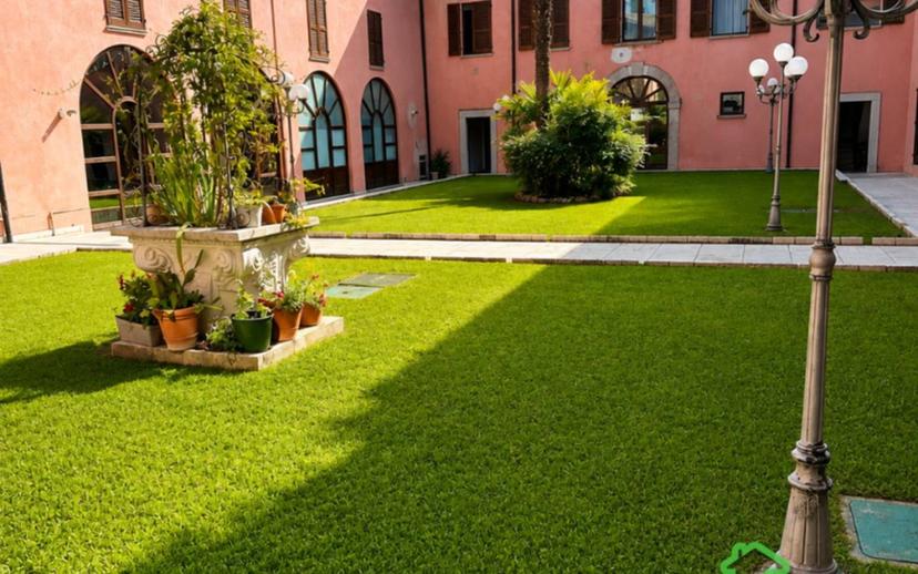 Trilocale via Giuseppe Garibaldi 20, Centro, Padenghe sul Garda — foto 19 di 28
