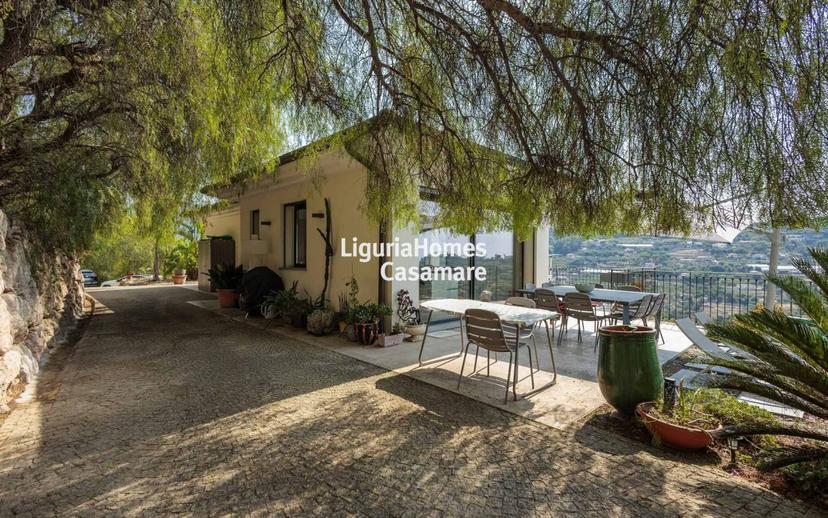 Villa unifamiliare via Conca Verde, Due Strade, Bordighera — foto 9 di 31
