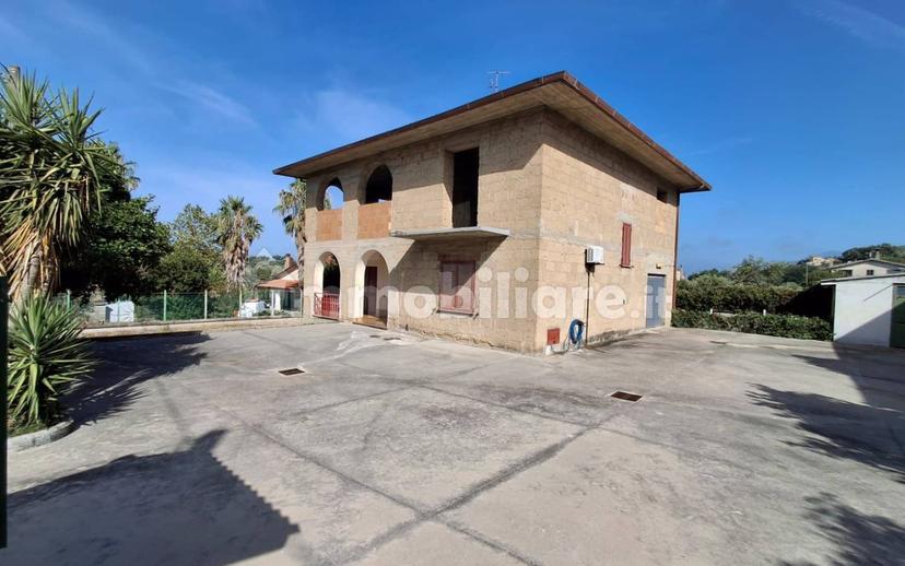 Rustico, buono stato, 250 m², Frasso Telesino