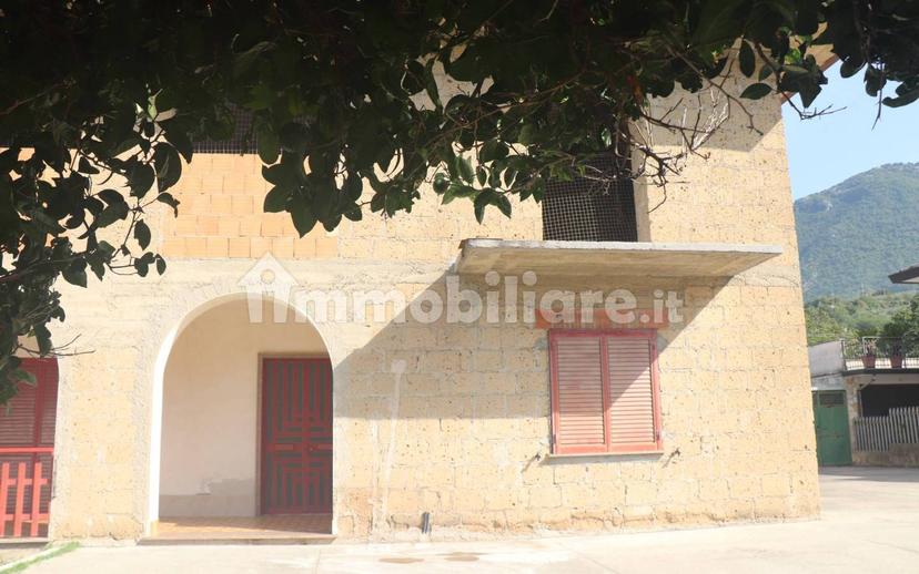 Rustico, buono stato, 250 m², Frasso Telesino — foto 6 di 26