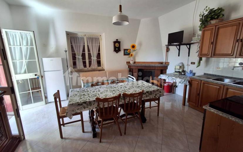 Rustico, buono stato, 250 m², Frasso Telesino — foto 10 di 26
