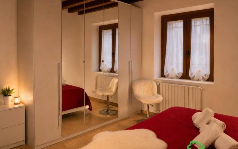 Trilocale via Giuseppe Garibaldi 20, Centro, Padenghe sul Garda — foto 23 di 28