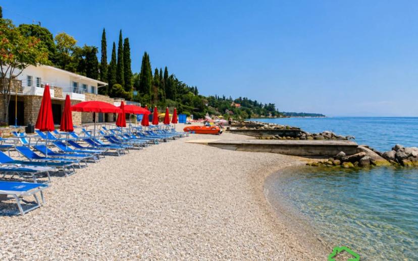 Trilocale via Giuseppe Garibaldi 20, Centro, Padenghe sul Garda