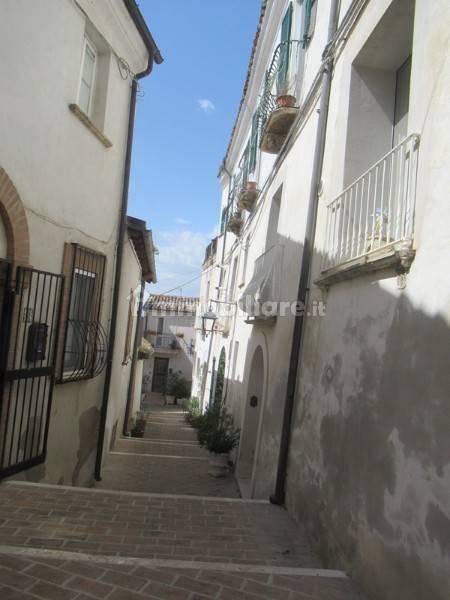 Quadrilocale piazza Giuseppe d'Albenzio 15, Centro, Spoltore — foto 2 di 32