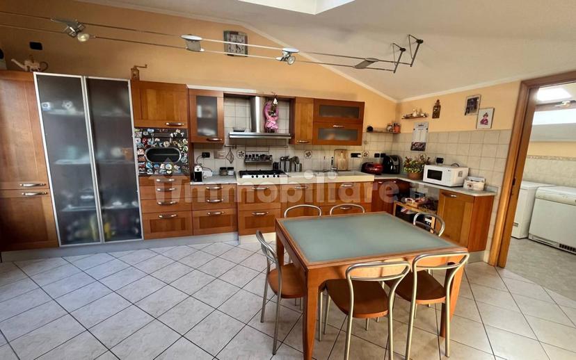 Trilocale buono stato, su più livelli, Centro, Agliana — foto 12 di 16