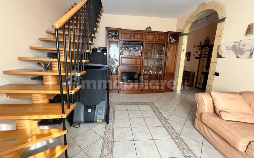 Trilocale buono stato, su più livelli, Centro, Agliana — foto 8 di 16
