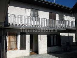 Rustico 120 m², Centro, Cairate