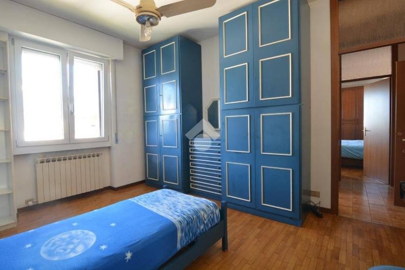 Trilocale via Piemonte 11, Centro, Bernareggio — foto 16 di 29