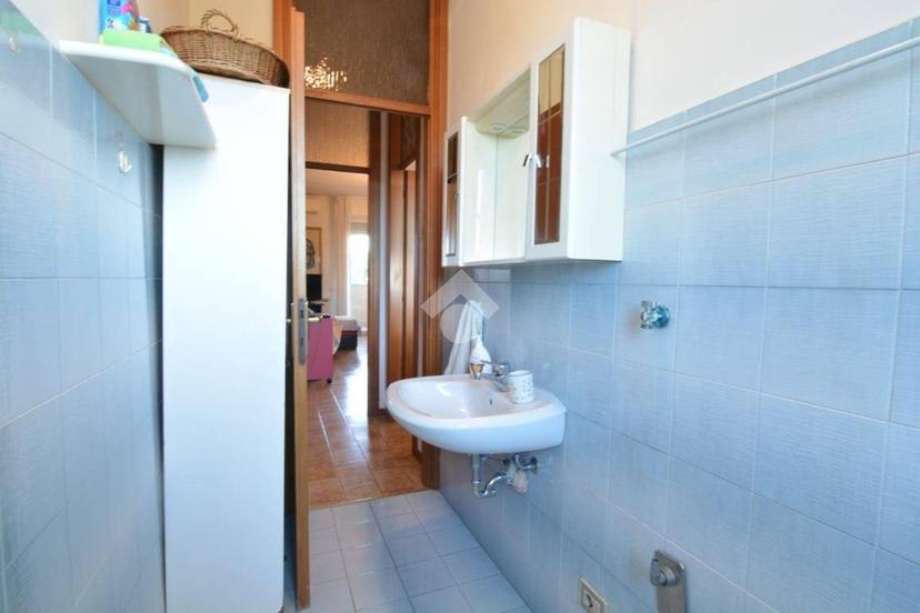 Trilocale via Piemonte 11, Centro, Bernareggio — foto 6 di 29