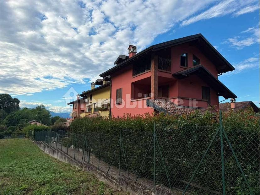 Bilocale via Ronco, 2, Centro, Taino — foto 2 di 17