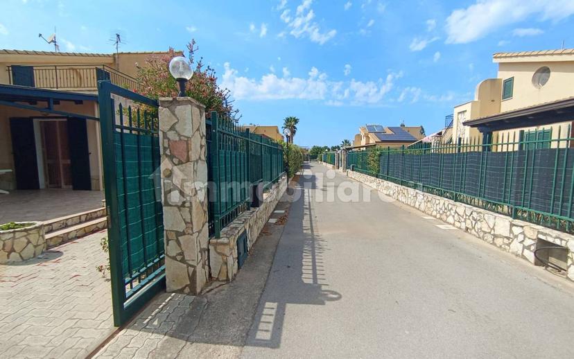 Villa bifamiliare viale San Francesco 37, Campofelice di Roccella — foto 13 di 31