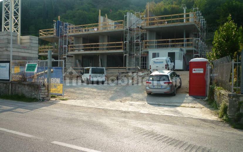 Trilocale Località Frader, Centro, Torri del Benaco — foto 16 di 27