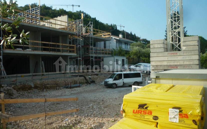 Trilocale Località Frader, Centro, Torri del Benaco — foto 18 di 27