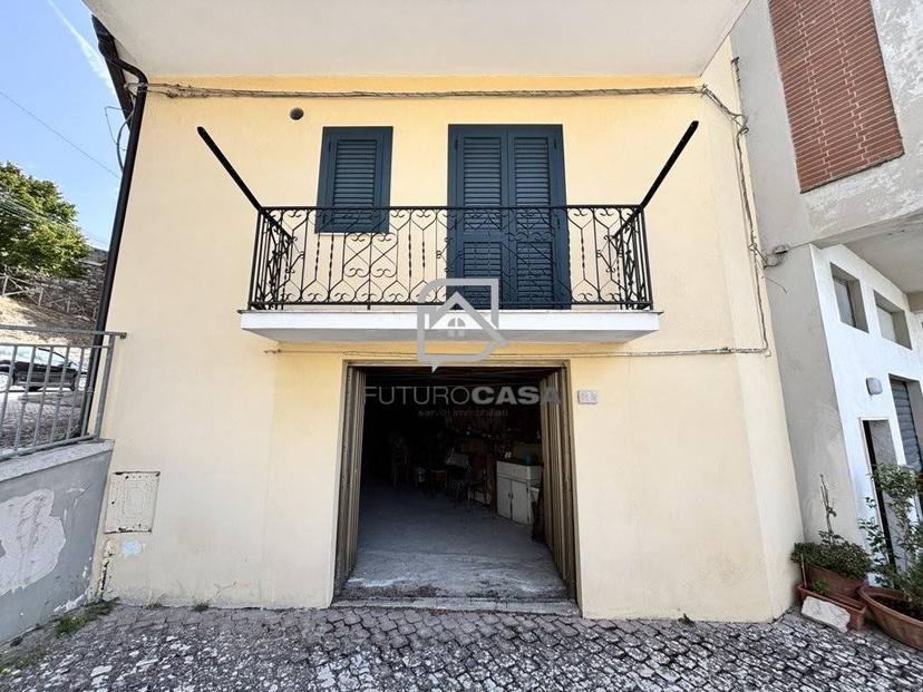 Terratetto unifamiliare via Porta Sant'Anna 136, Zungoli — foto 15 di 21