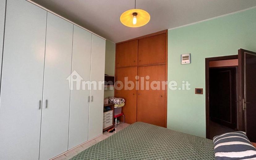 Quadrilocale via Antonio Urceo Codro, Ospedale - Villaggio Manenti, Reggio Emilia