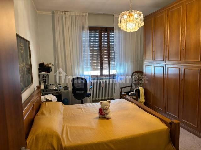 Villa bifamiliare Strada Longorio 3, Corso Genova, Esselunga, Vigevano — foto 8 di 24