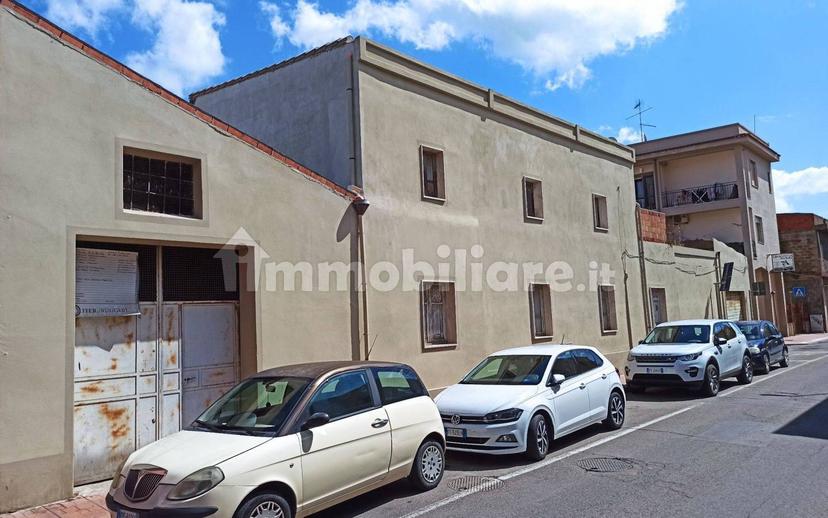 Villa unifamiliare via Cagliari, Centro, Assemini — foto 4 di 5