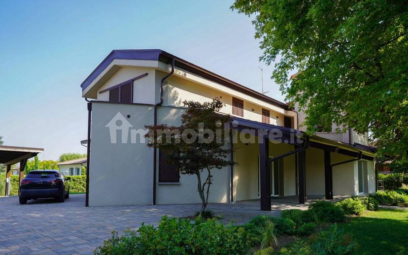 Villa unifamiliare via Vincenzo Re, Molinetto - Spezia, Parma — foto 9 di 41