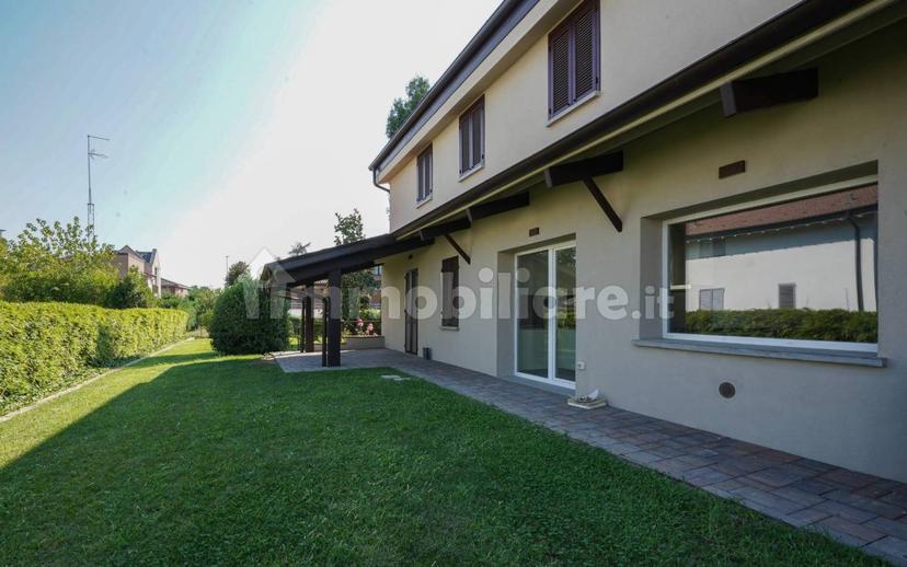 Villa unifamiliare via Vincenzo Re, Molinetto - Spezia, Parma — foto 13 di 41