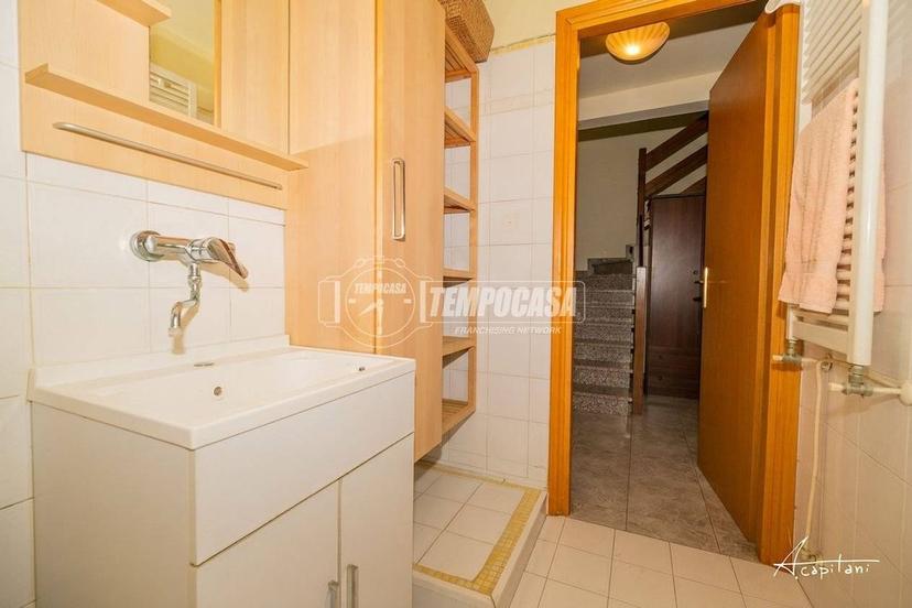 Villa a schiera via Grandi 2/3, Centro, Albinea — foto 2 di 48