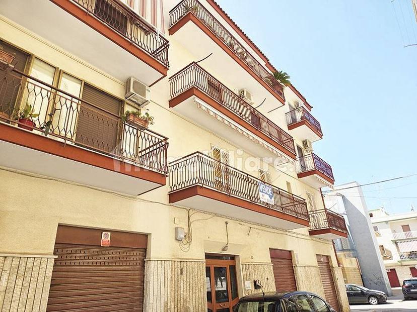 Bilocale via Trieste 52, Terlizzi — foto 8 di 13