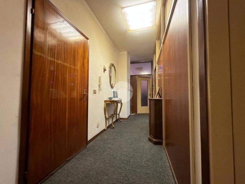 Trilocale via Francesco Buzzi 5, Centro, Sondrio — foto 11 di 24