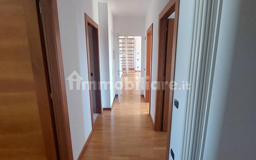Attico buono stato, 206 m², Centro, Thiene — foto 7 di 11