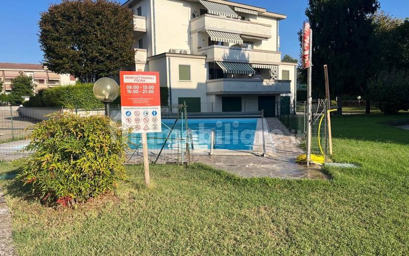 Trilocale via Camillo Benso di Cavour 2/C, Centro, Suzzara — foto 7 di 11