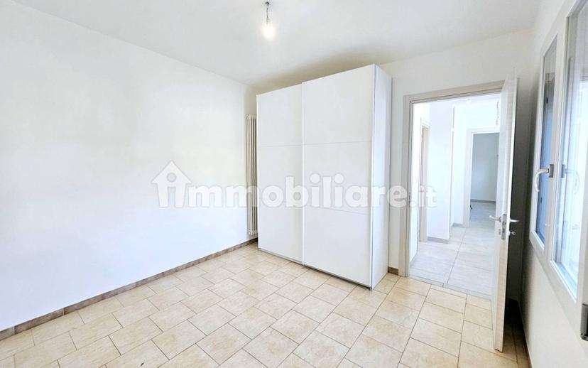Bilocale via Roma, Centro, Villa Estense — foto 12 di 14