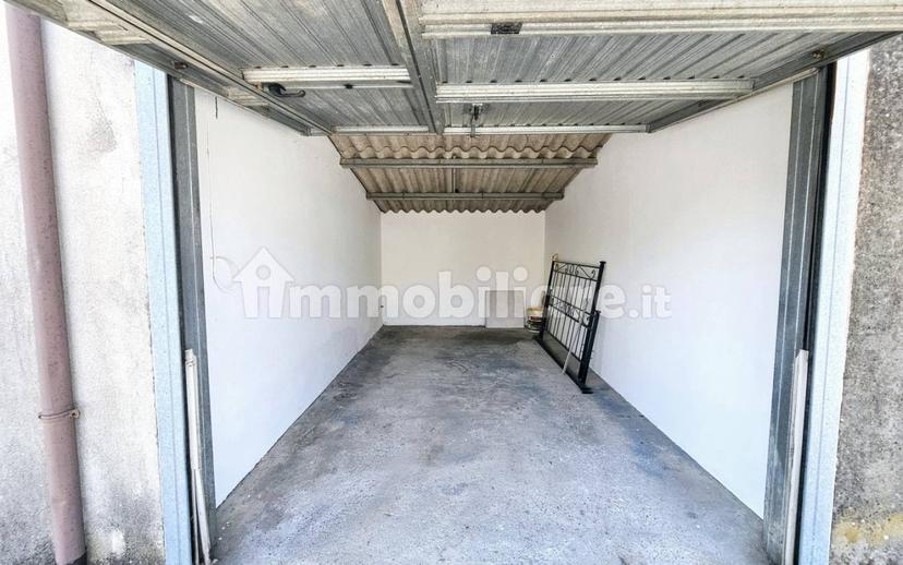 Bilocale via Roma, Centro, Villa Estense — foto 7 di 14