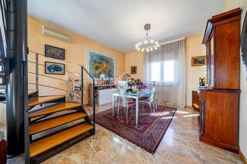 Villa bifamiliare Strada Naviglia 50, San Prospero, Parma — foto 22 di 31