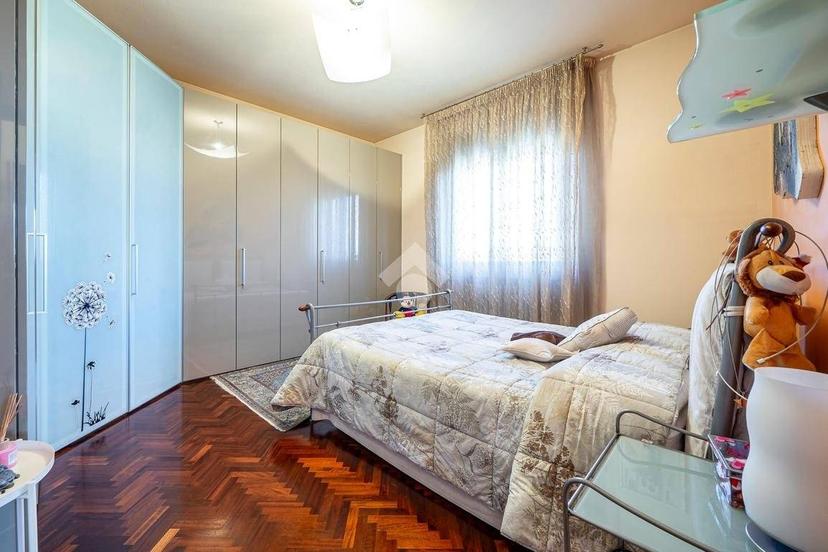 Villa bifamiliare Strada Naviglia 50, San Prospero, Parma — foto 27 di 31